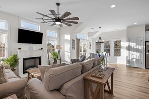 TV connectée, cheminée