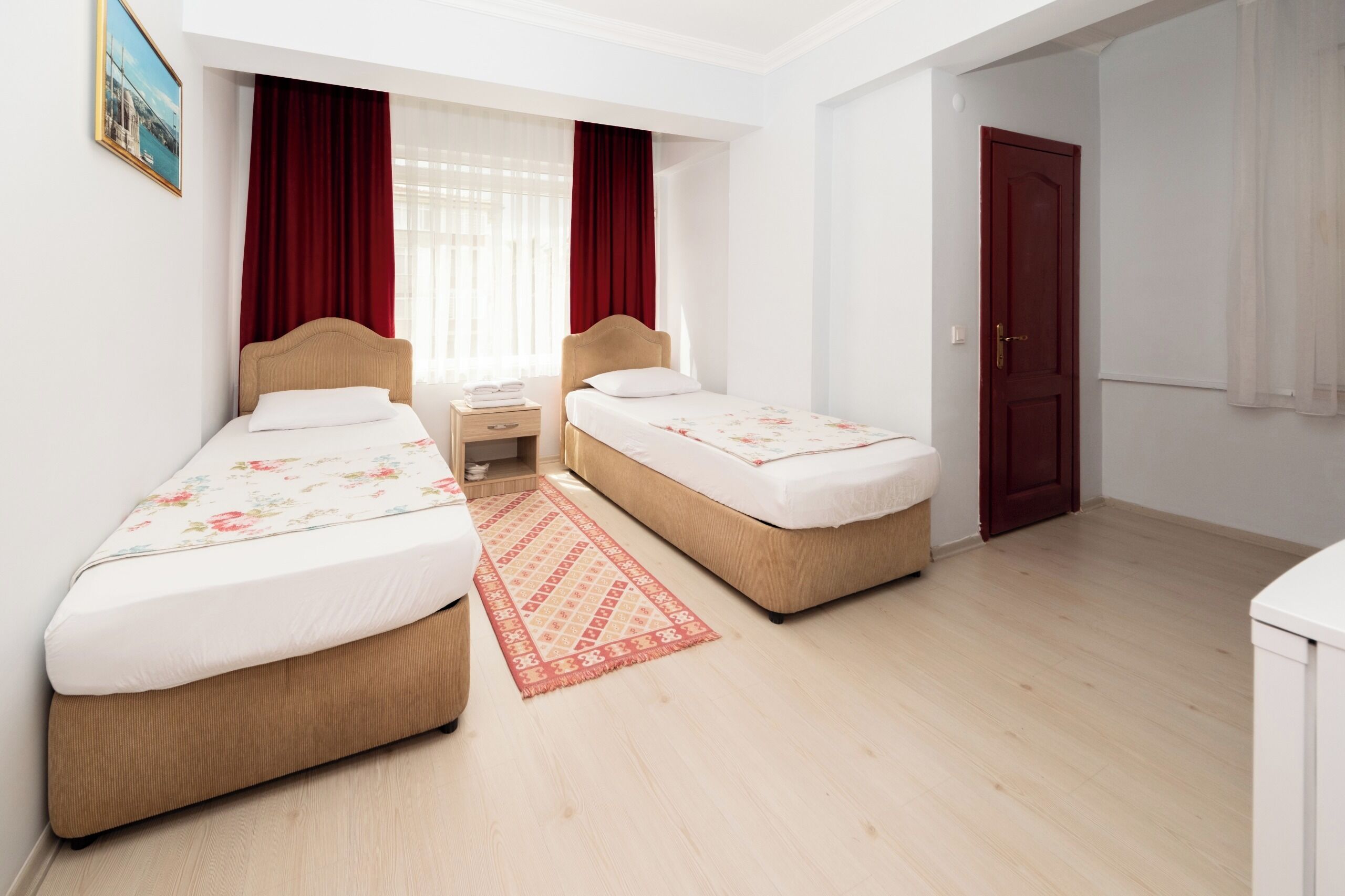 Comfort Twin Room