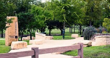 Beautifully remodeled Boerne Charm home located minutes from downtown