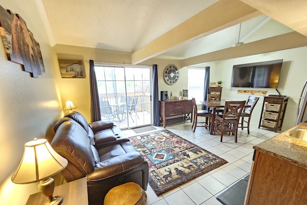 Welcome to your fully remodeled, cabin themed, Bear Creek Branson Suite!