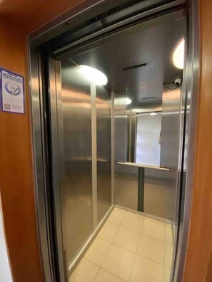 Interior - Beautiful 2D/2B apartment with pool, barbecue area and AAVV/ (Los Angeles)