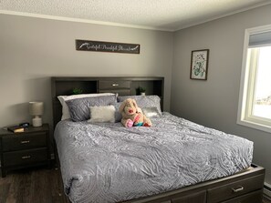 1 bedroom, desk, iron/ironing board, free WiFi