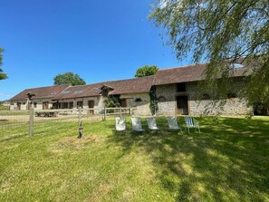 Exterior - Renovated Perche farmhouse in the countryside. Ideal for friends/family (=> 20 pers.) (Saint-Julien-sur-Sarthe)