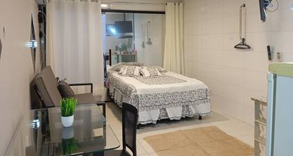 5 km from the airport