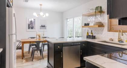 New! Spacious Home, Close to Downtown!