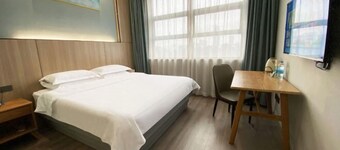 Hongfu Hotel (Yongkang International Convention and Exhibition Center)