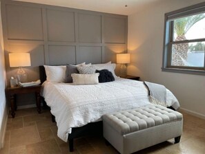 4 bedrooms, desk, iron/ironing board, WiFi