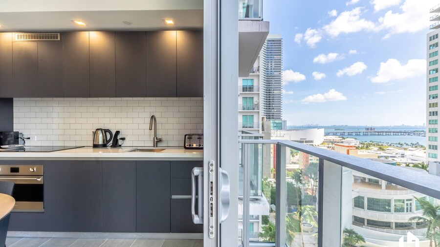 Downtown Miami Condos by Lua Host