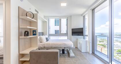 Downtown Miami Condos by Lua Host