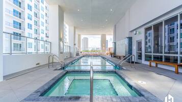 Outdoor pool, pool loungers