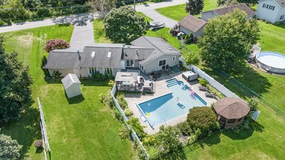 Relaxing Pool & Hot Tub House near RIT Inn