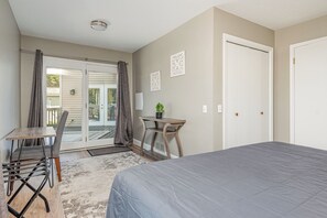 3 Schlafzimmer, Zimmersafe, Schreibtisch, Bügeleisen/Bügelbrett