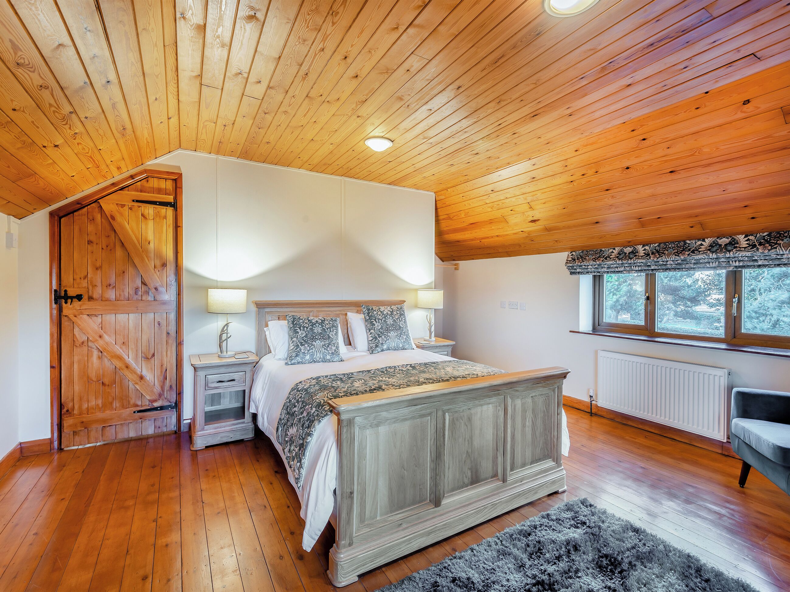 4 bedrooms, free WiFi, bed sheets