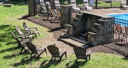 Lake George Otter Cabin #20 at the Adirondack Lodge