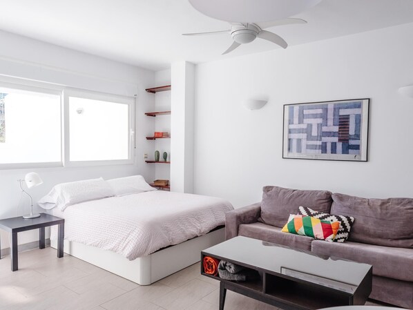 1 bedroom, Internet