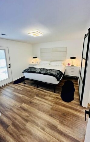 3 bedrooms, WiFi - Escape to Comfort in Lexington/Hamburg: Stylish 3BR/2.5BA Home (Lexington)