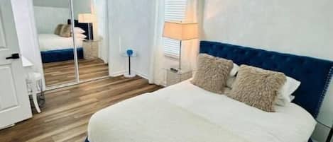 3 室のベッドルーム、WiFi