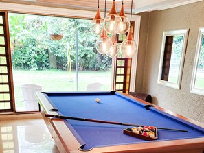 Villa | Game room - Luxury Villa In Provenza (Medellín)