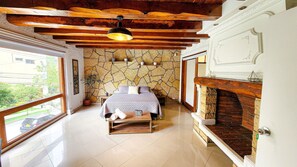 Villa | Individually decorated, individually furnished, free WiFi, bed sheets - Luxury Villa In Provenza (Medellín)