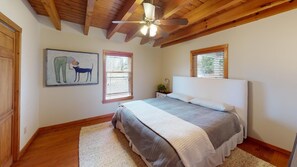 3 bedrooms, WiFi, bed sheets