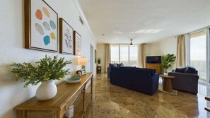 TV - "Beach Blessing" #2501-Sleeps 10-Ocean View (Panama City Beach)