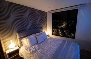 2 Schlafzimmer, Bügeleisen/Bügelbrett, kostenloses WLAN