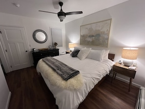 6 bedrooms, in-room safe, desk, iron/ironing board