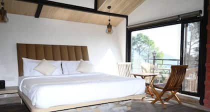 Boutique Cottage in Lansdown