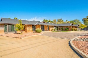 Exterior - Pickleball | Basketball | Game Room | Golf Course (Scottsdale)