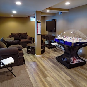 Spielezimmer