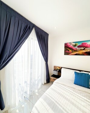 2 bedrooms, desk, iron/ironing board, free WiFi