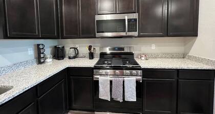 Brand new 2 bedroom condo - Bienvenido Red Phoenix