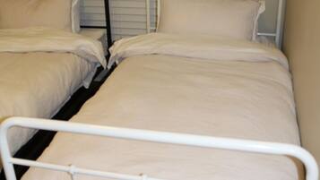 3 bedrooms, iron/ironing board, travel cot, free WiFi