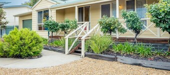 Coastal cottage 10 minutes walk to Goolwa Beach