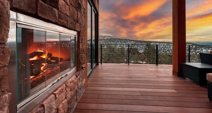 Luxury Zion Retreat | Views, Hot Tub & Sleeps 14