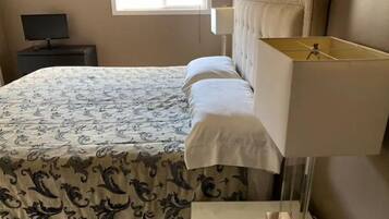 3 多间卧室、熨斗/熨衣板、免费 WiFi、床单