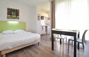 Wi-Fi gratuit, draps fournis