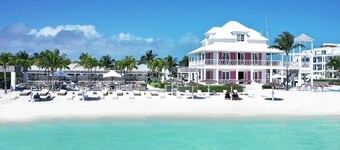 Beautiful white sand beaches, crystal clear turquoise water and romantic sunsets