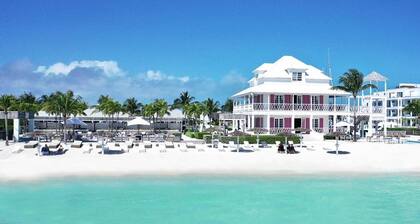 Beautiful white sand beaches, crystal clear turquoise water and romantic sunsets