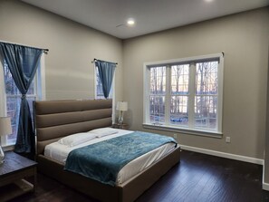 7 makuuhuonetta, ilmainen Wi-Fi