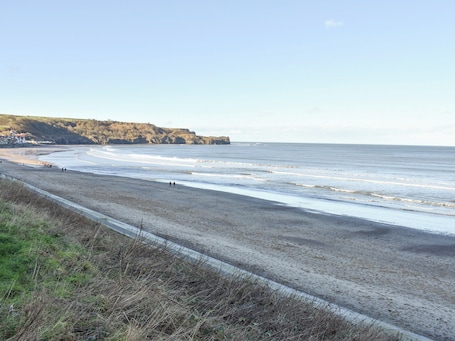 Fishing. 1 bedroom accommodation in Whitby