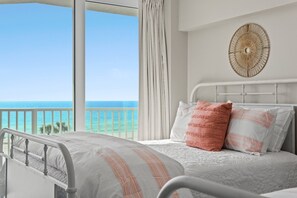 3 chambres, fer et planche à repasser, Wi-Fi, draps fournis