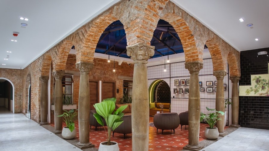 Wanderlot- Hotel Plaza Central