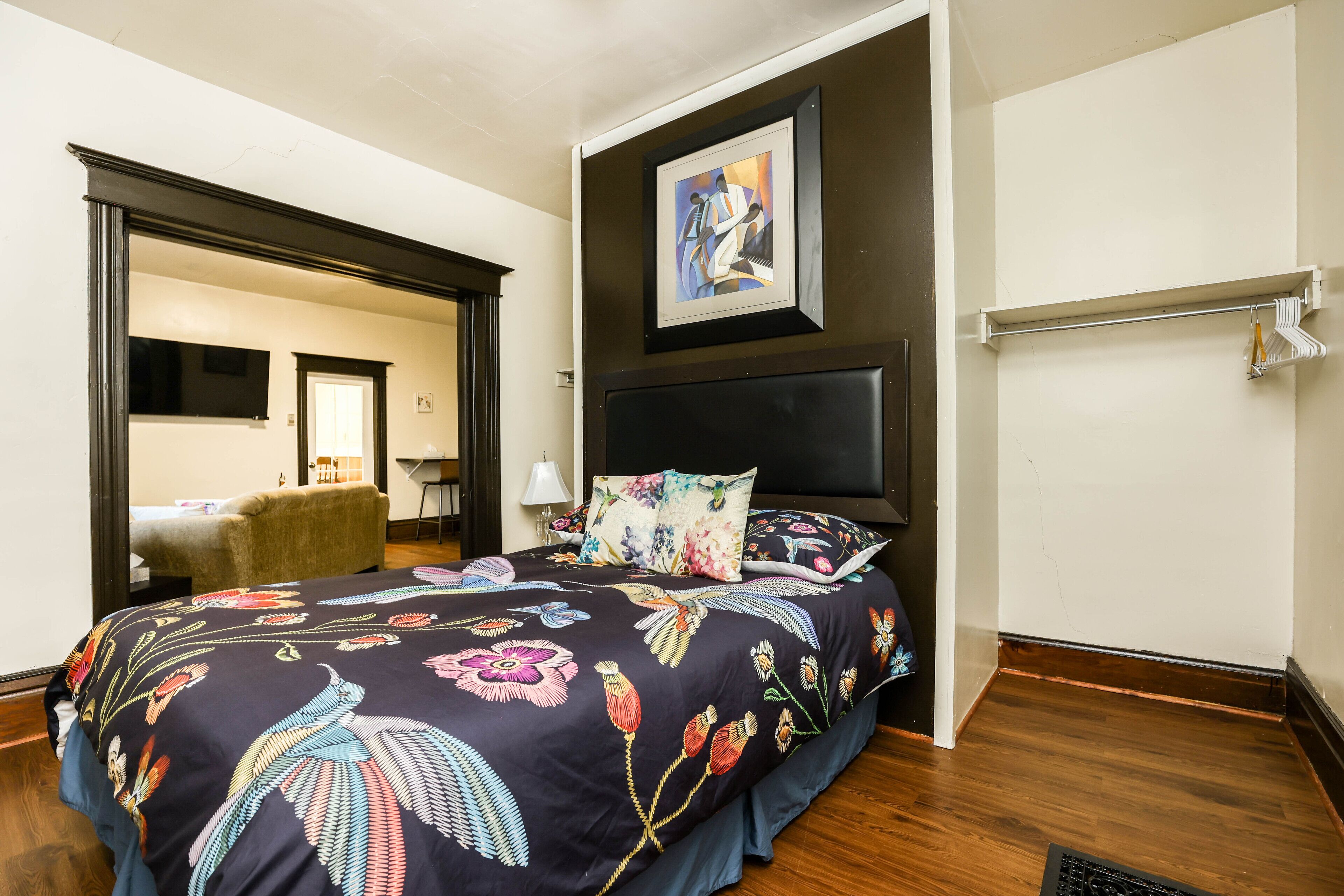 1 chambre, coffres-forts dans les chambres, bureau