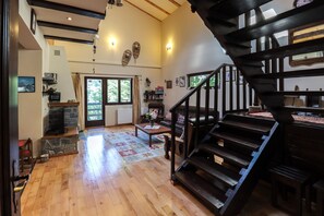 Interior - Mountain Family Chalet (Comarnic)