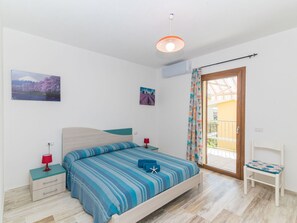 2 camere, culla da viaggio, Wi-Fi gratuito