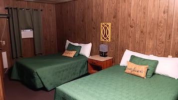 Family Double Room, 1 Bedroom | Blackout curtains, iron/ironing board, free WiFi, bed sheets