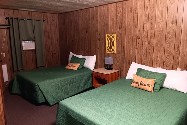 Phòng đôi dành cho gia đình, 1 phòng ngủ | Màn/rèm cản sáng, bàn ủi/dụng cụ ủi quần áo