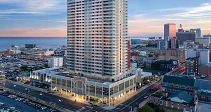 Two Bedroom, Luxury Condo, Atlantic City, NJ (3237765)