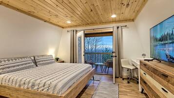 3 dormitorios, escritorio, tabla de planchar con plancha y cuna de viaje